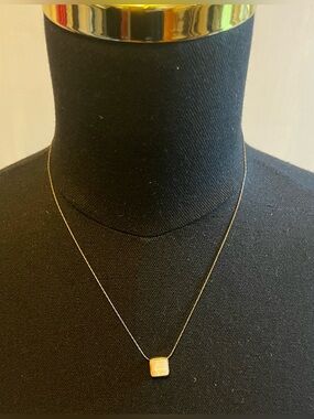 Madewell Gold Tone Chain Necklace With Mother Of Pearl Pendant
